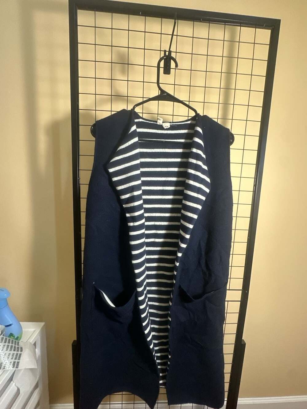 Moth Anthropologie Navy and White Striped Open Front Sleeveless Longline Vest